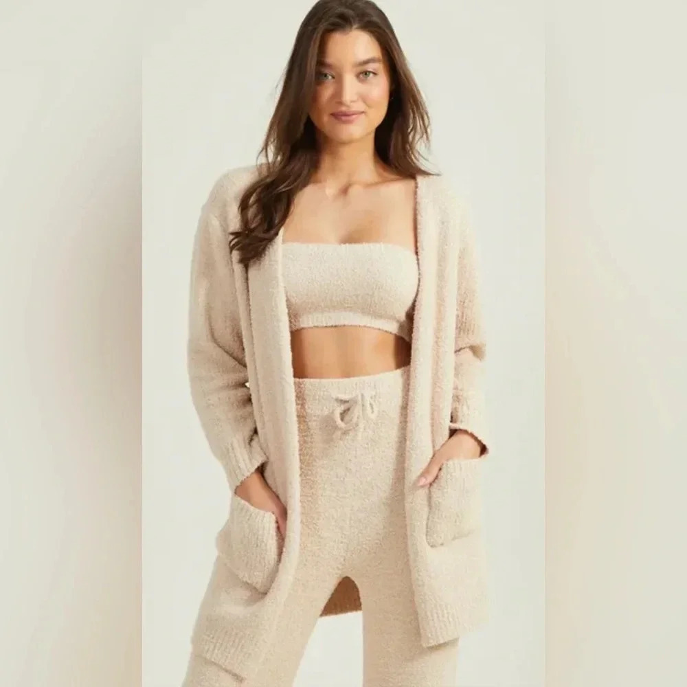 NWOT Altar’d State Intimates Fuzzy Neutral Tube Top Size XL